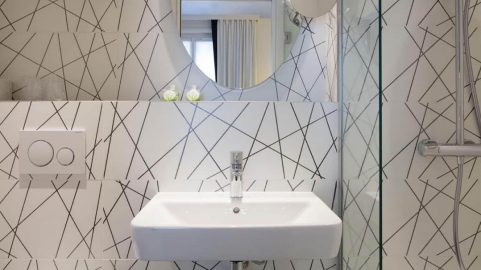 Nouvel Hotel Eiffel Париж Екстериор снимка