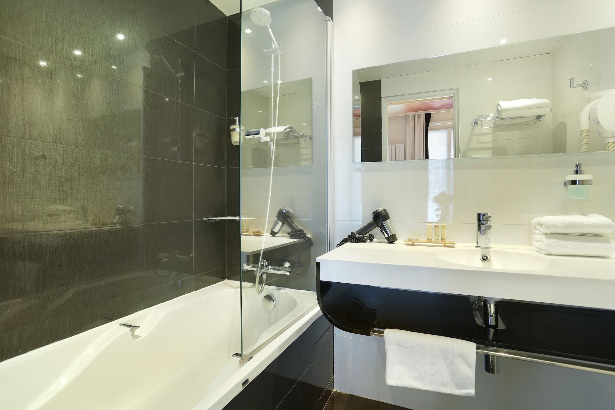 Nouvel Hotel Eiffel Париж Екстериор снимка